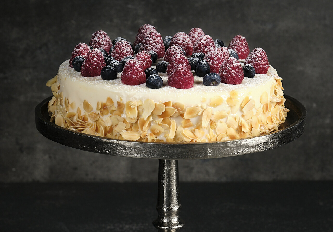 Vanilla Fruit Cake (GF)